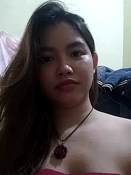 MaiHoang2k online show from December 17, 5:39 pm