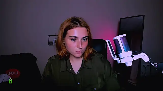 casey meow  online show from September 26, 2:58 pm