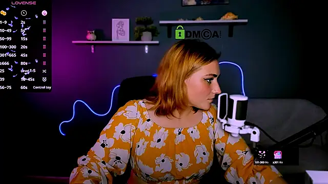 casey meow  online show from October 14, 1:03 pm