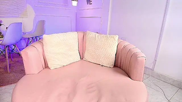 alessia moon1 online show from January 17, 12:23 pm