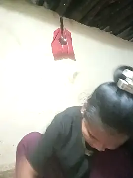 Hot Shredha online show from November 23, 12:07 pm