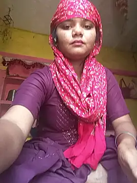 Hot Shredha online show from November 20, 10:05 am