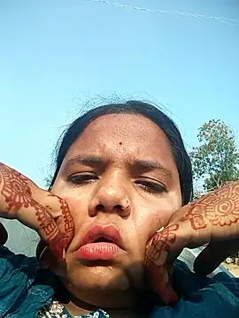 Hot Shredha online show from December 1, 8:07 am