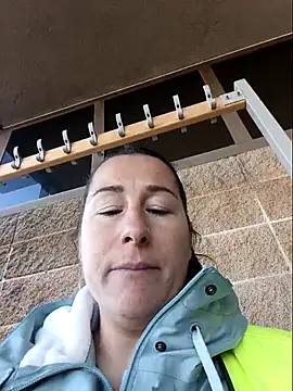 bichota85 online show from February 3, 11:04 am