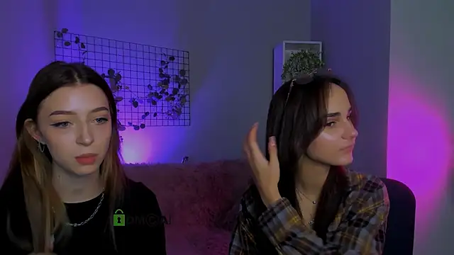 ariana ross7 online show from September 20, 10:13 am