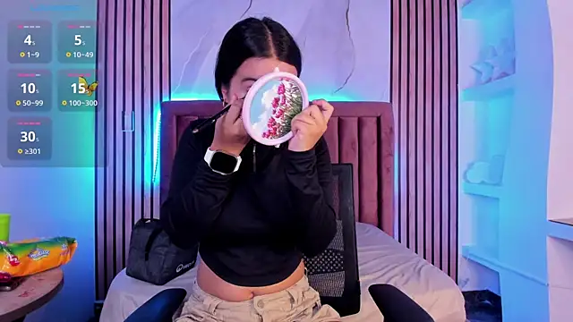 LunaWiill  online show from September 26, 1:20 pm