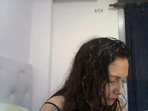 dulcefanny online show from January 10, 3:22 am