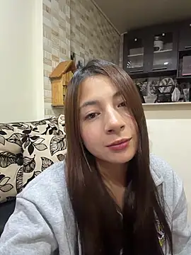 Karlee Grey1 online show from March 25, 1:44 am