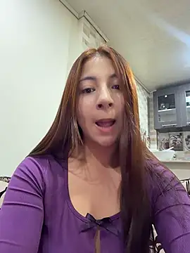 Karlee Grey1 online show from April 18, 3:20 am