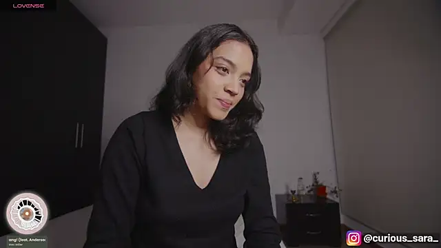  curiouskitten  online show from April 8, 2:57 am