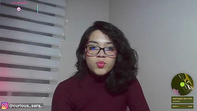  curiouskitten  online show from December 3, 2:47 am