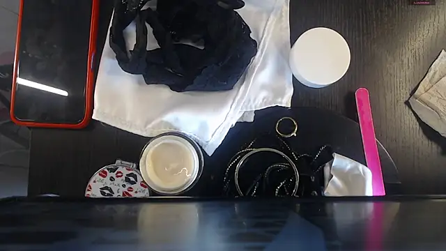 Jademommy  online show from November 15, 8:32 pm