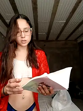 linameii online show from October 3, 5:51 pm