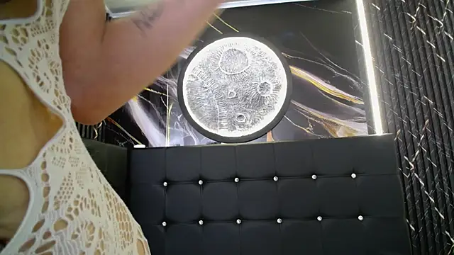 Genesissrea online show from November 4, 11:32 pm