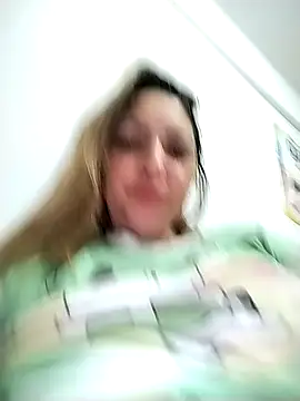 Lunita86 online show from April 6, 2:07 pm