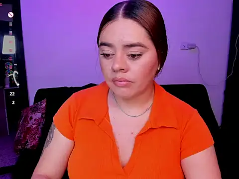 isabella arias2 online show from February 26, 4:44 am