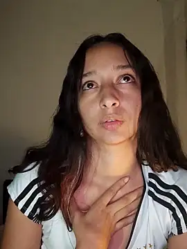 Vale stone  online show from April 7, 4:25 am