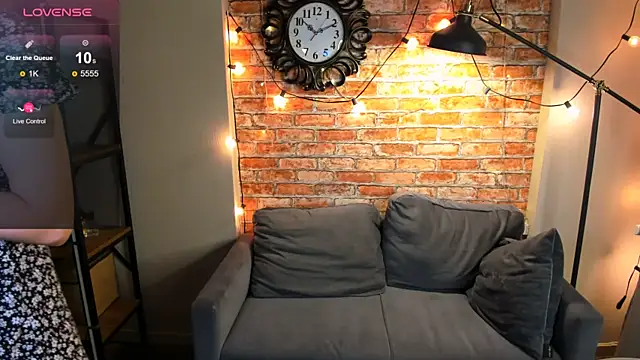 nancy posh online show from February 10, 3:48 pm