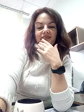 ValeriaLove43211 online show from November 24, 9:11 am