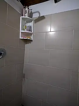 Suzanelee1 online show from September 25, 1:54 pm