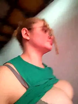 Cherrysweetyx online show from October 27, 12:55 pm