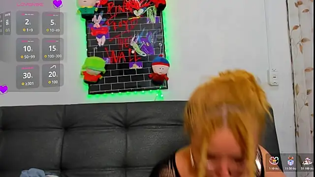 Cherrysweetyx online show from October 24, 7:21 pm