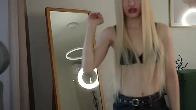 Laura Obsidian online show from November 2, 8:51 am