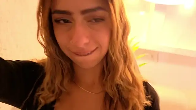 tamara tp online show from February 12, 7:37 pm