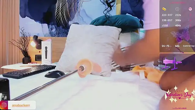 Anabacker01 online show from February 18, 7:46 pm