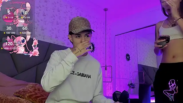 meganandtylerr19 online show from November 30, 12:09 pm