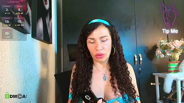 Lina 444 online show from October 31, 9:46 am