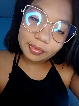 little onixx online show from October 30, 11:33 am