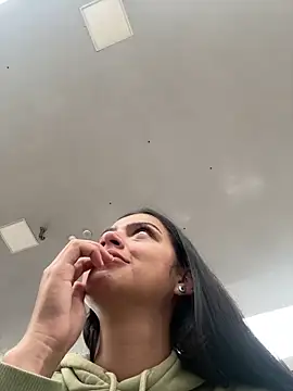 Mia fire666 online show from April 17, 5:48 pm