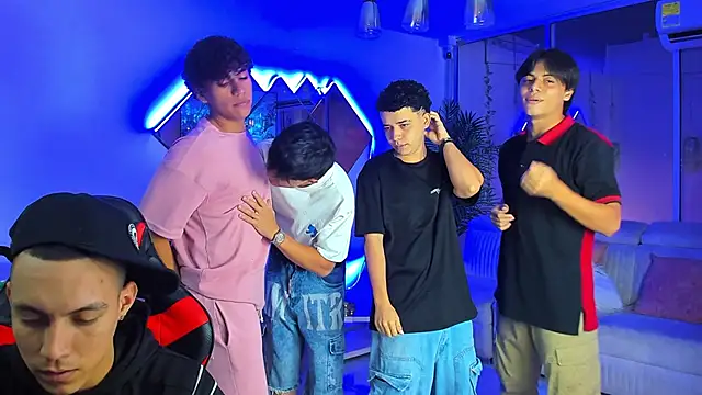 Houseofwarrios online show from March 18, 5:23 am