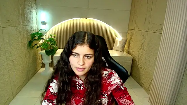 dany r  online show from March 18, 1:49 pm