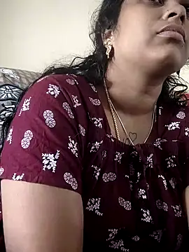 sweetqueen143 online show from November 19, 4:12 am