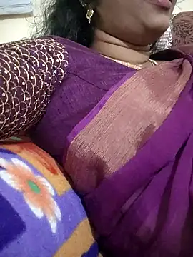 sweetqueen143 online show from December 4, 3:13 pm