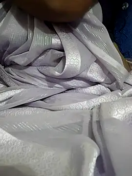 sweetqueen143 online show from September 25, 3:11 pm