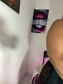 becca wilsson online show from November 7, 2:44 pm