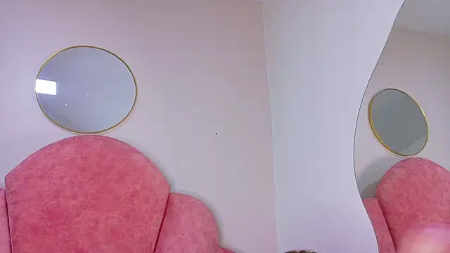 MyApril   online show from February 14, 12:29 pm