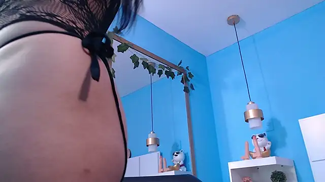 PenelopeBond online show from October 1, 1:38 pm