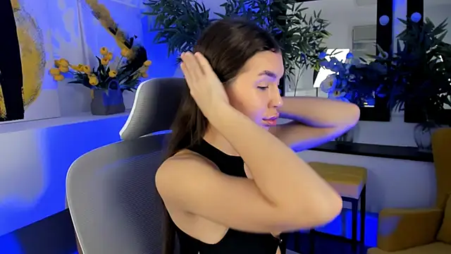 IndigoFae online show from November 14, 4:45 am