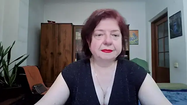Violet Pulse online show from May 27, 4:04 pm