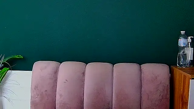 LilaWinks online show from September 29, 12:32 pm