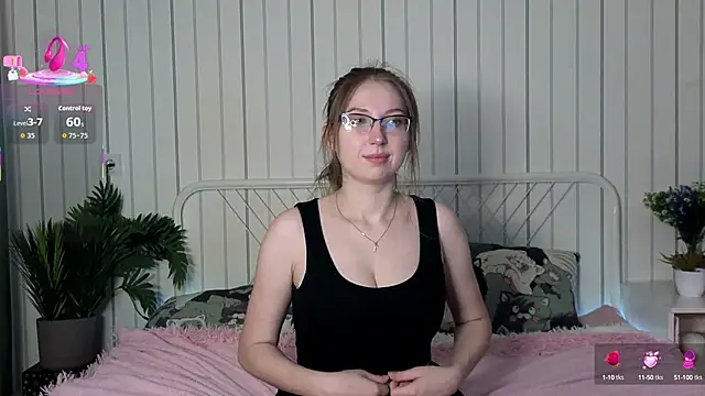 DaliaRadtke online show from October 13, 6:32 pm