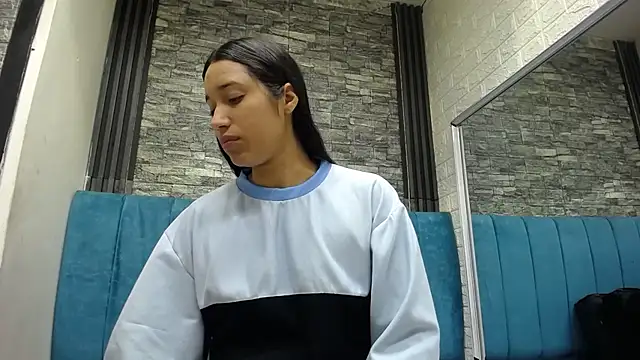 Lil Rose2006 online show from March 2, 12:34 pm