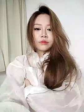 -Bianca- online show from May 6, 3:38 pm
