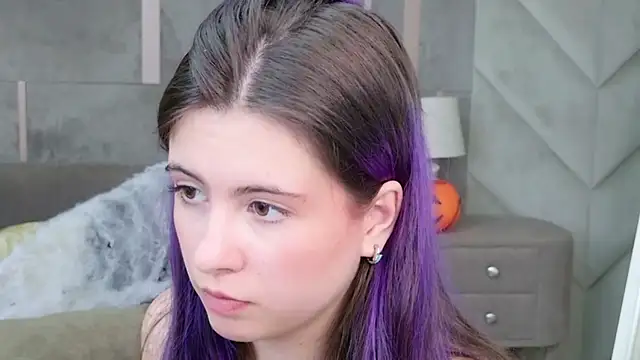 Akira Halls online show from October 20, 8:39 am