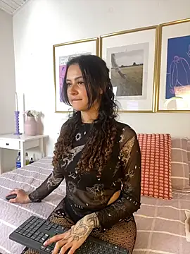 Camila Nyx online show from January 16, 2:46 pm