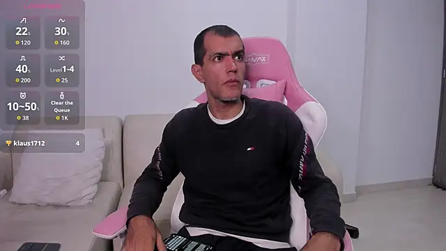 jazmin aladdin online show from September 23, 11:25 pm